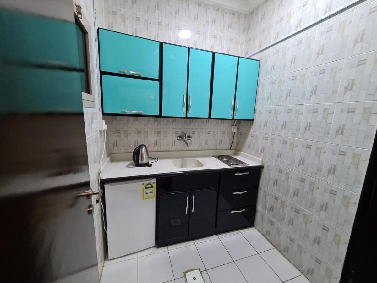 Rekaz Aparthotel Мека Екстериор снимка