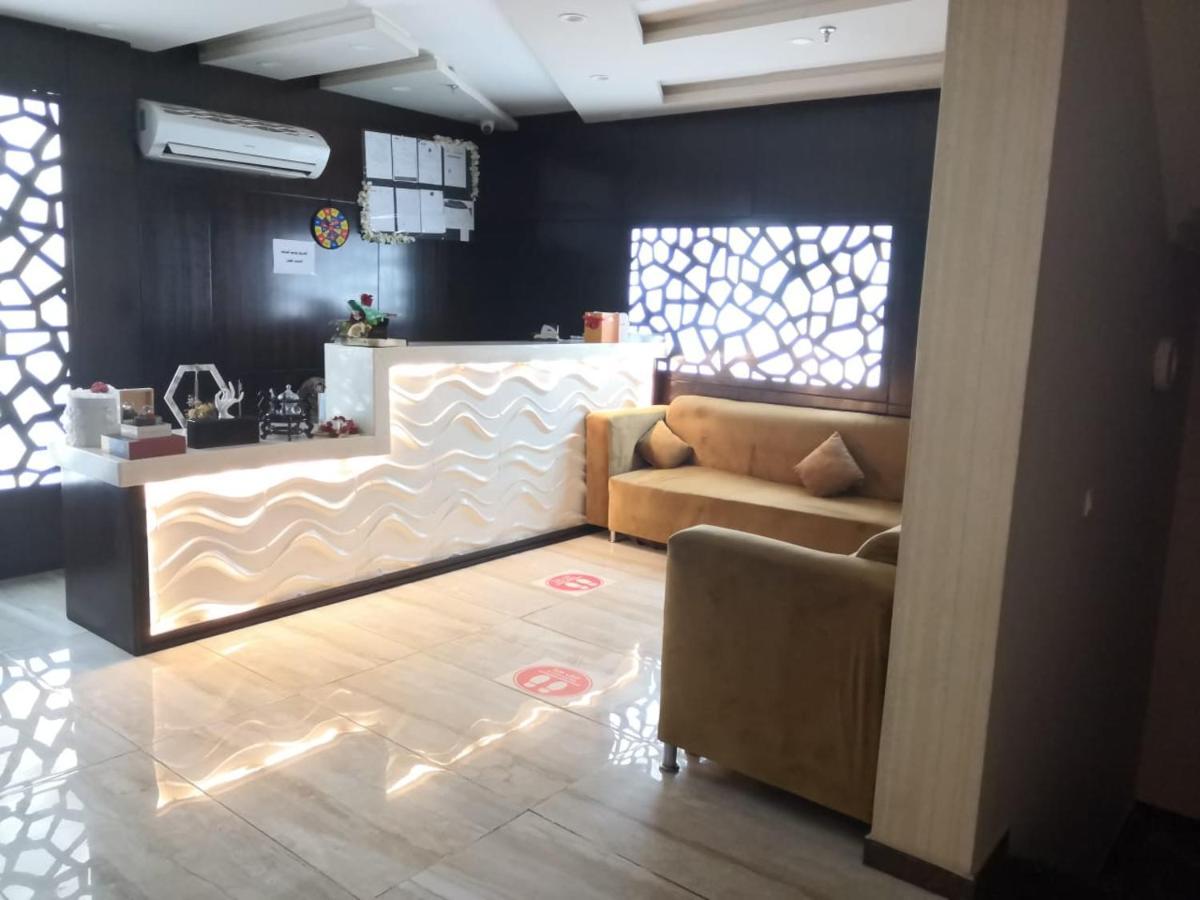 Rekaz Aparthotel Мека Екстериор снимка